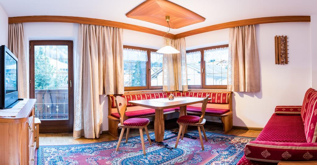 Apartments Elise Selva di Val Gardena Luaran gambar